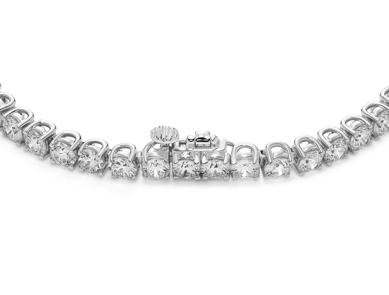 Medium_0.15ct_tennis_bracelet_clasp_234da38d-8792-4e33-8ffc-c7811fcc7aaf.png